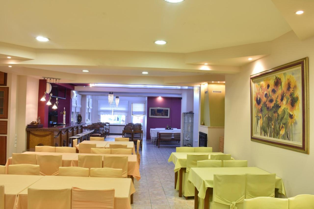 Hotel Erato Paralía エクステリア 写真