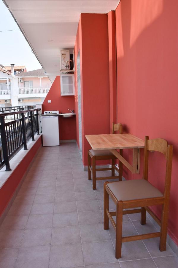 Hotel Erato Paralía エクステリア 写真